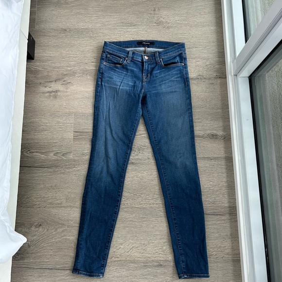 J Brand 910 Pacifica low-rise jeans. - Picture 2 of 3